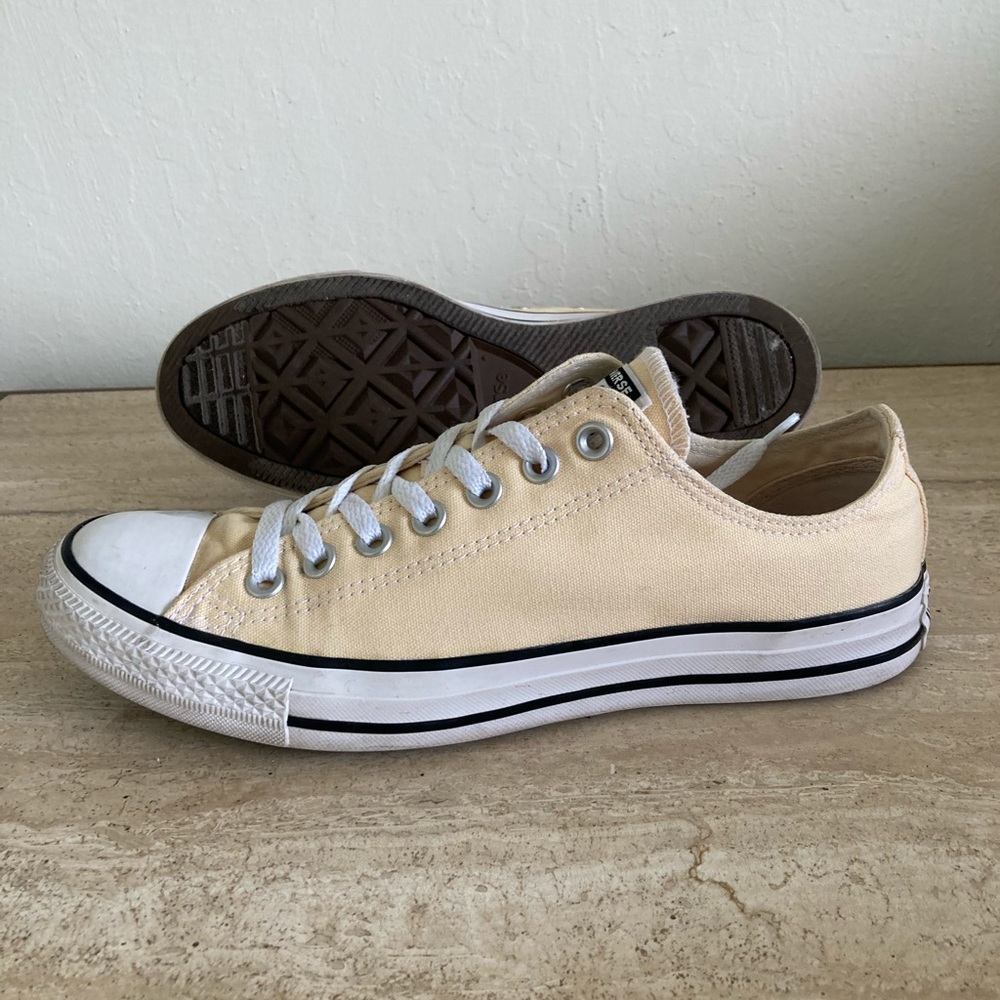 Converse Sneakers canvas pastel yellow sz 8.5 Men